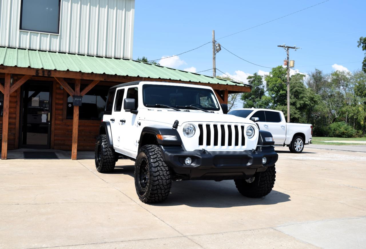Jeep Wrangler photo 4