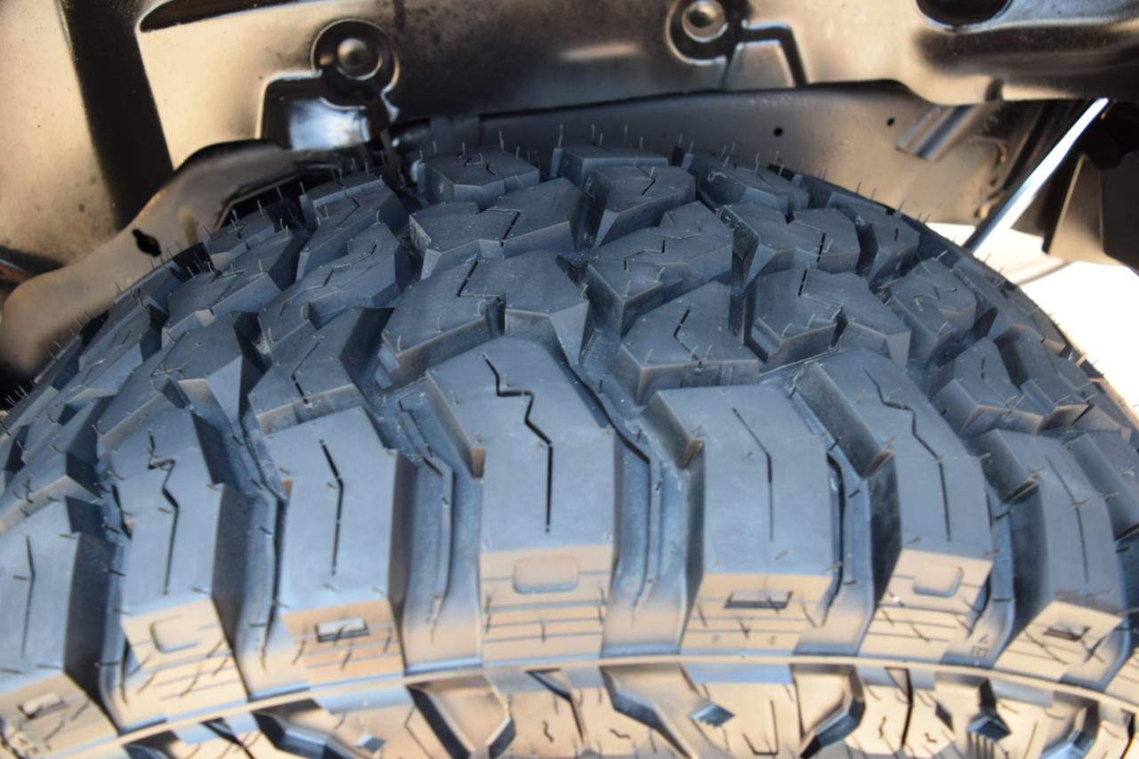 Jeep Wrangler photo 30