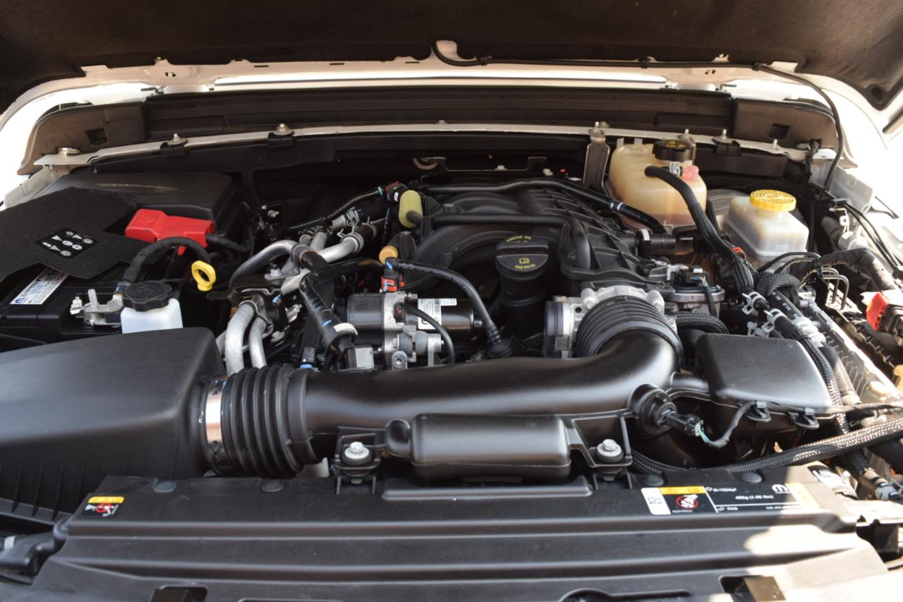 Jeep Wrangler photo 32