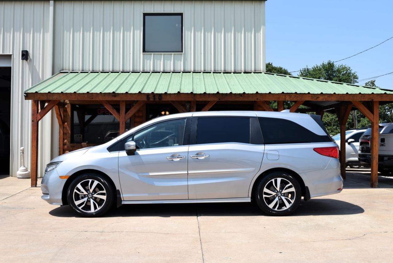 Honda Odyssey Touring Auto 2023
