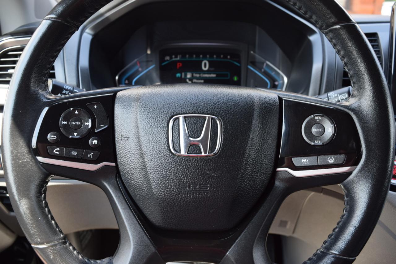 Honda Odyssey Touring Auto 2023