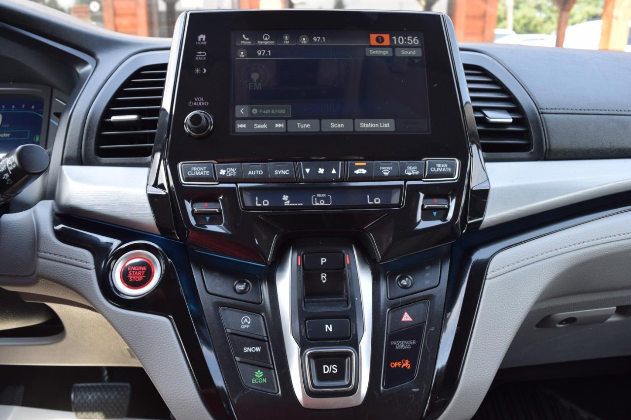 Honda Odyssey Touring Auto 2023