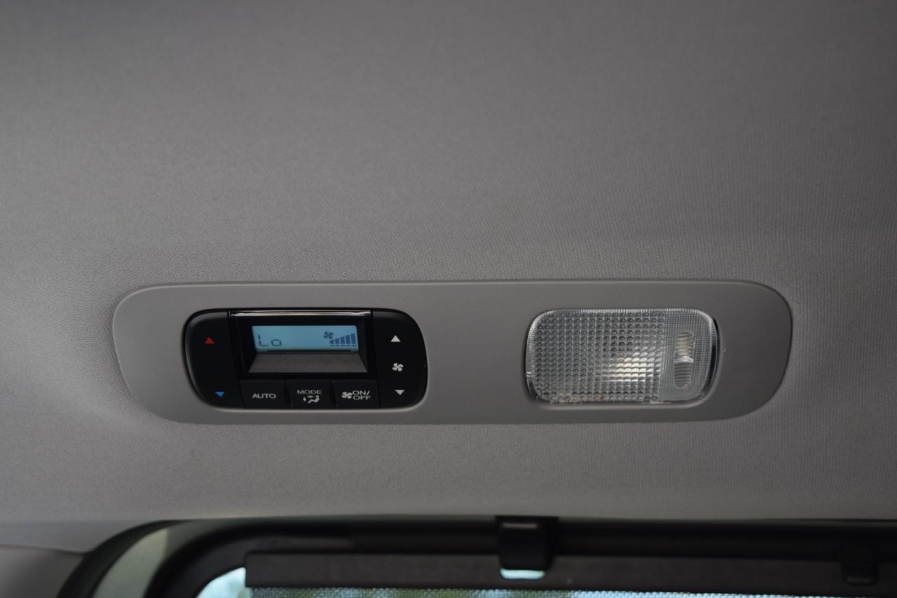 Honda Odyssey Touring Auto 2023