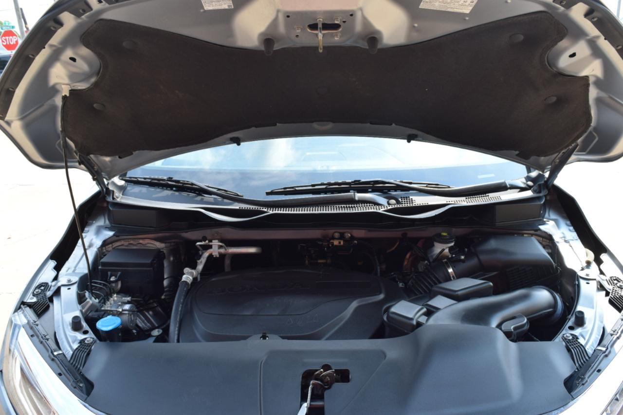 Honda Odyssey Touring Auto 2023