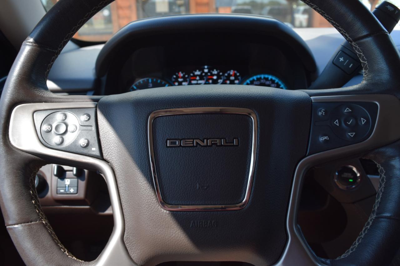 GMC Yukon XL 4WD 4dr Denali 2019