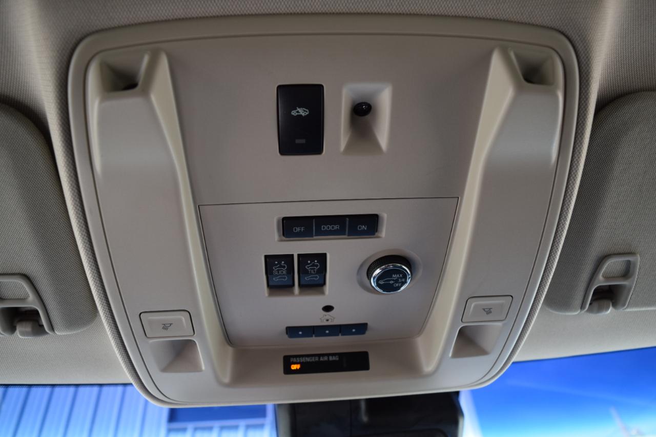 GMC Yukon XL 4WD 4dr Denali 2019