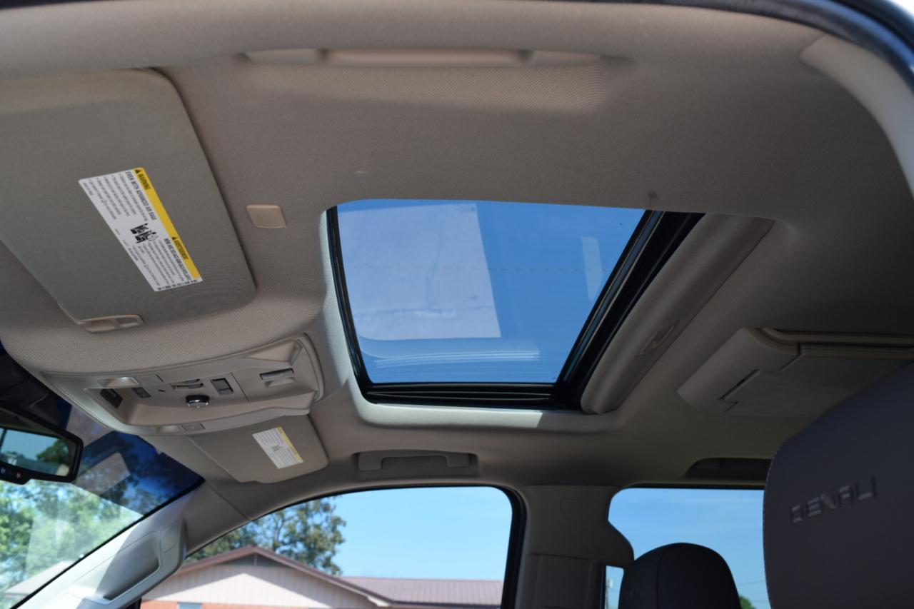 GMC Yukon XL 4WD 4dr Denali 2019