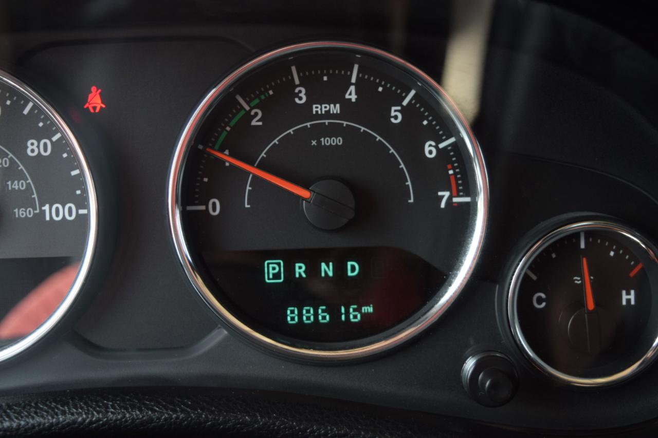 Jeep Wrangler photo 19