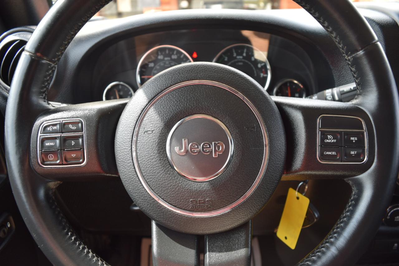 Jeep Wrangler photo 20