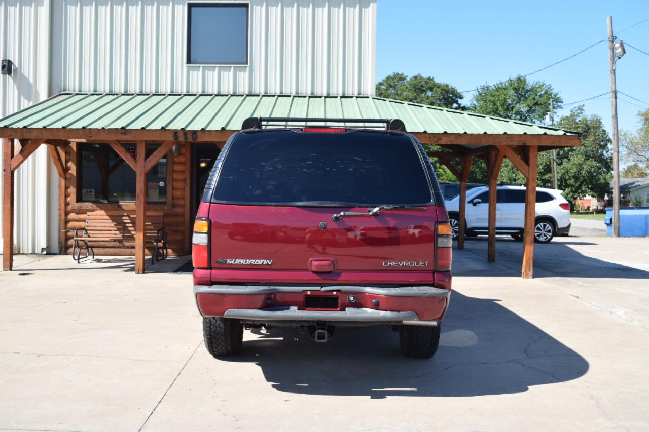 Chevrolet Suburban 4dr 1500 4WD Z71 2005
