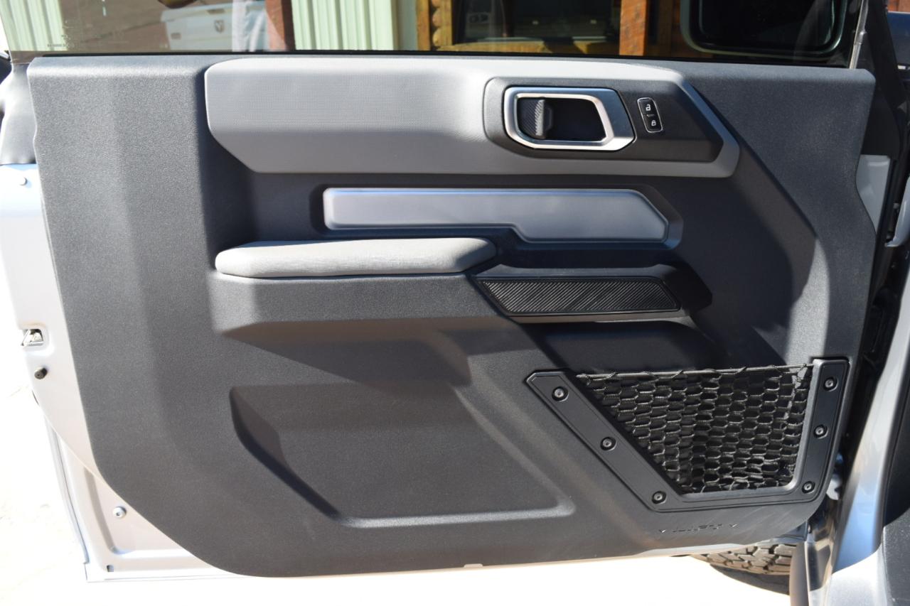 Ford Bronco Base 2 Door 4x4 2023