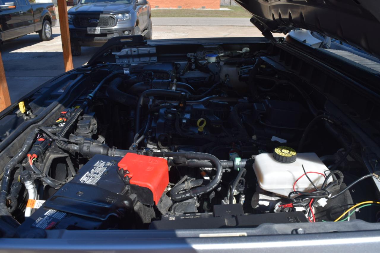 Ford Bronco Base 2 Door 4x4 2023