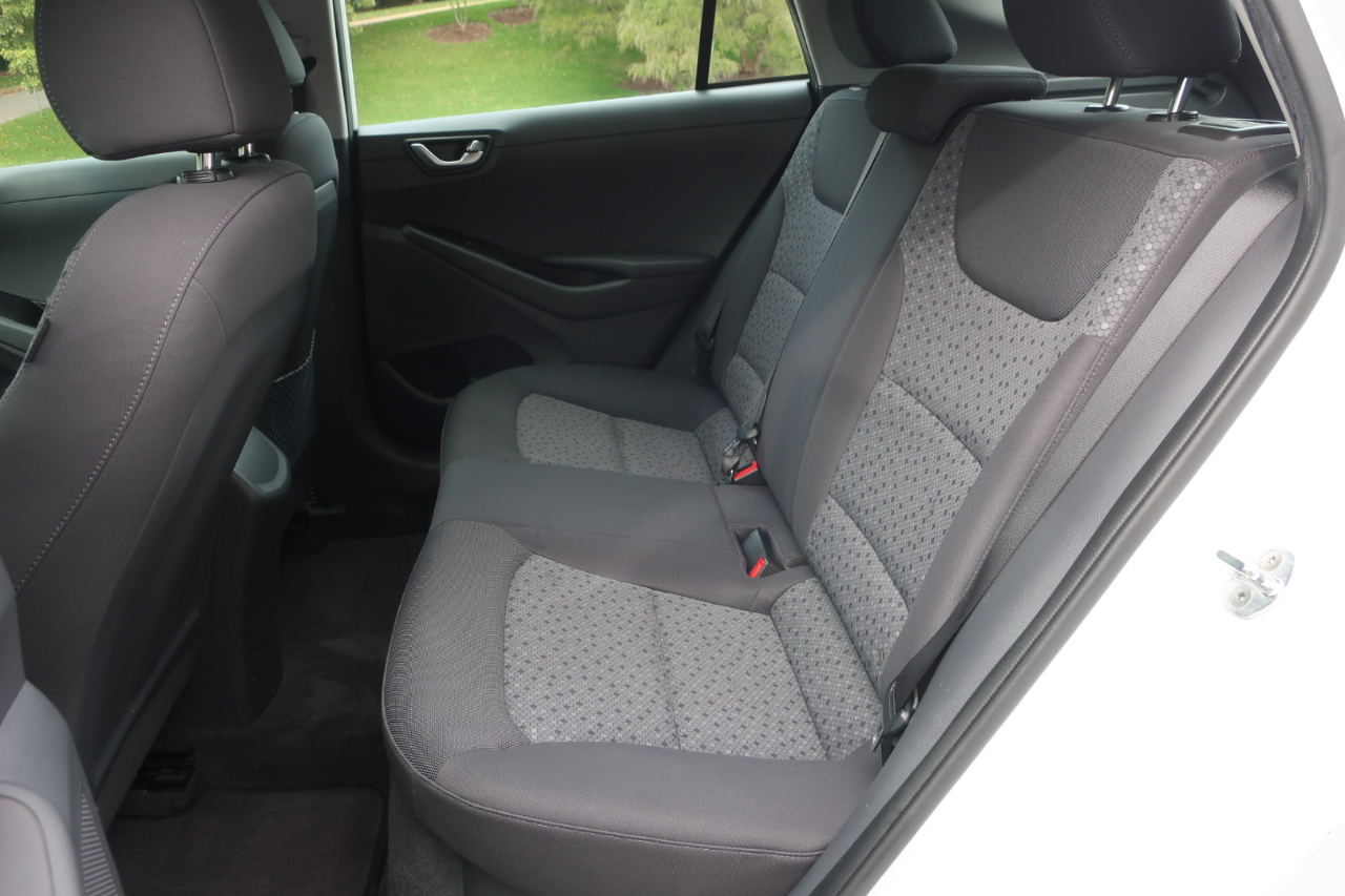 Hyundai Ioniq Hybrid Blue 2019 Hyundai Ioniq Hybrid Blue 2019