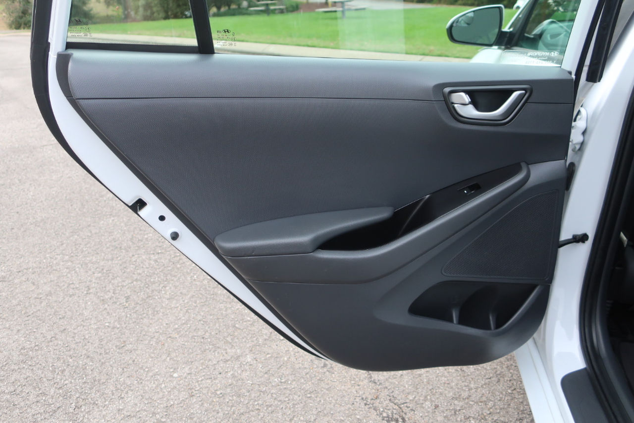 Hyundai Ioniq Hybrid Blue 2019 Hyundai Ioniq Hybrid Blue 2019