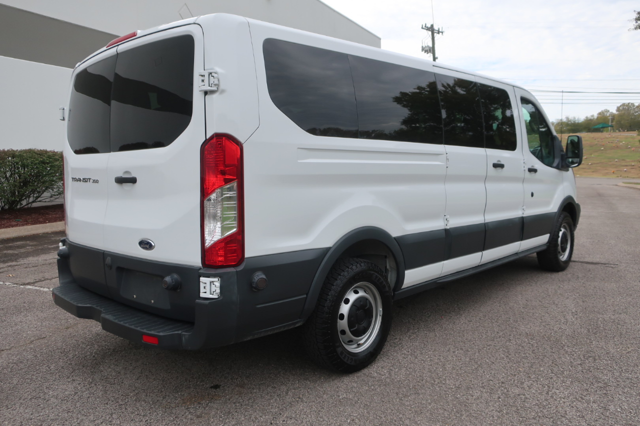Ford Transit 350 Wagon Low Roof XLT 60/40 Pass. 148-in. WB 2018 Ford Transit 350 Wagon Low Roof XLT 60/40 Pass. 148-in. WB 2018
