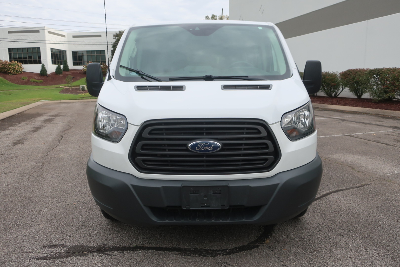 Ford Transit 350 Wagon Low Roof XLT 60/40 Pass. 148-in. WB 2018 Ford Transit 350 Wagon Low Roof XLT 60/40 Pass. 148-in. WB 2018