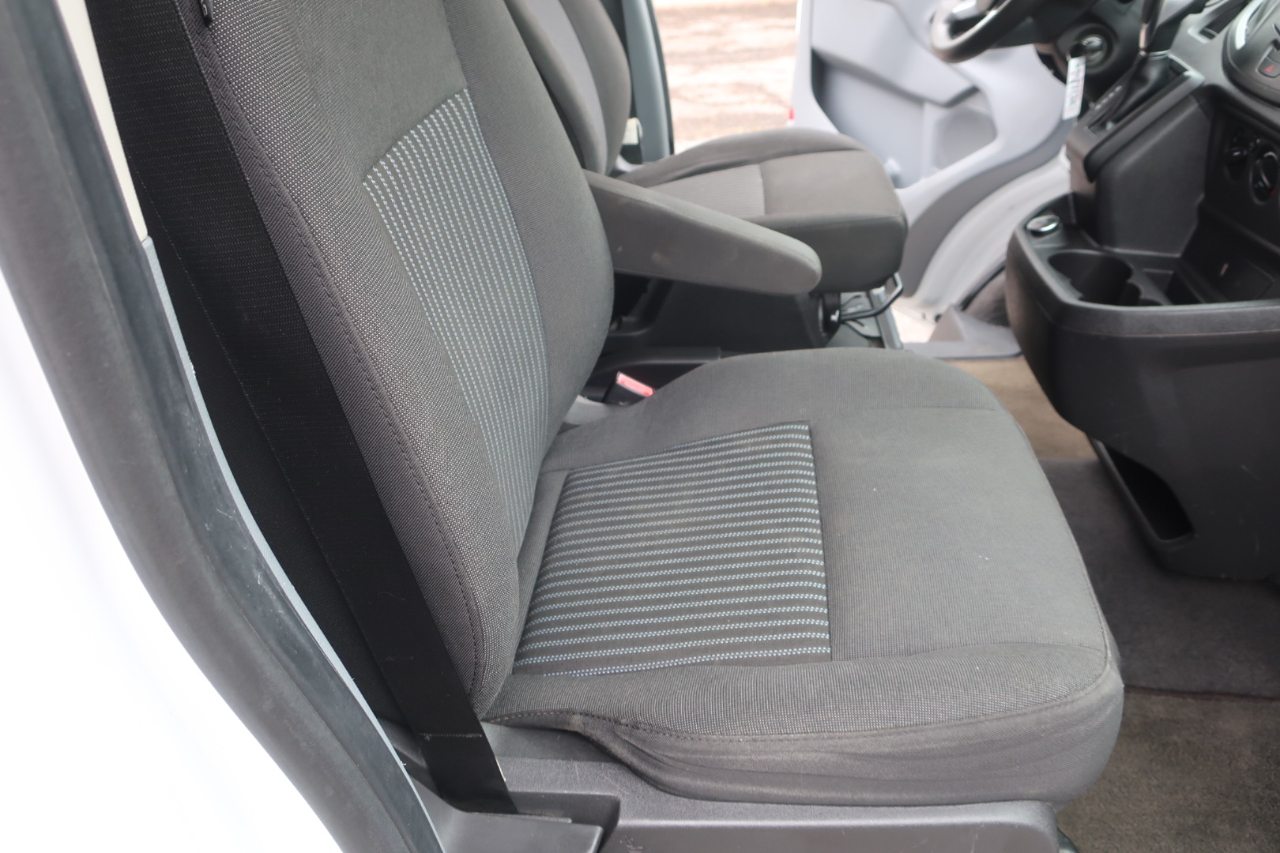 Ford Transit 350 Wagon Low Roof XLT 60/40 Pass. 148-in. WB 2018 Ford Transit 350 Wagon Low Roof XLT 60/40 Pass. 148-in. WB 2018