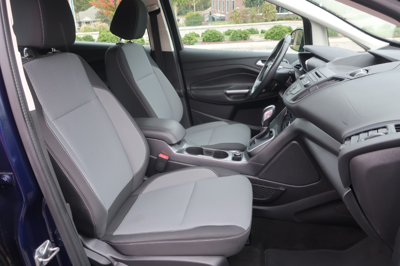 Ford C-Max Hybrid SE 2017 Ford C-Max Hybrid SE 2017