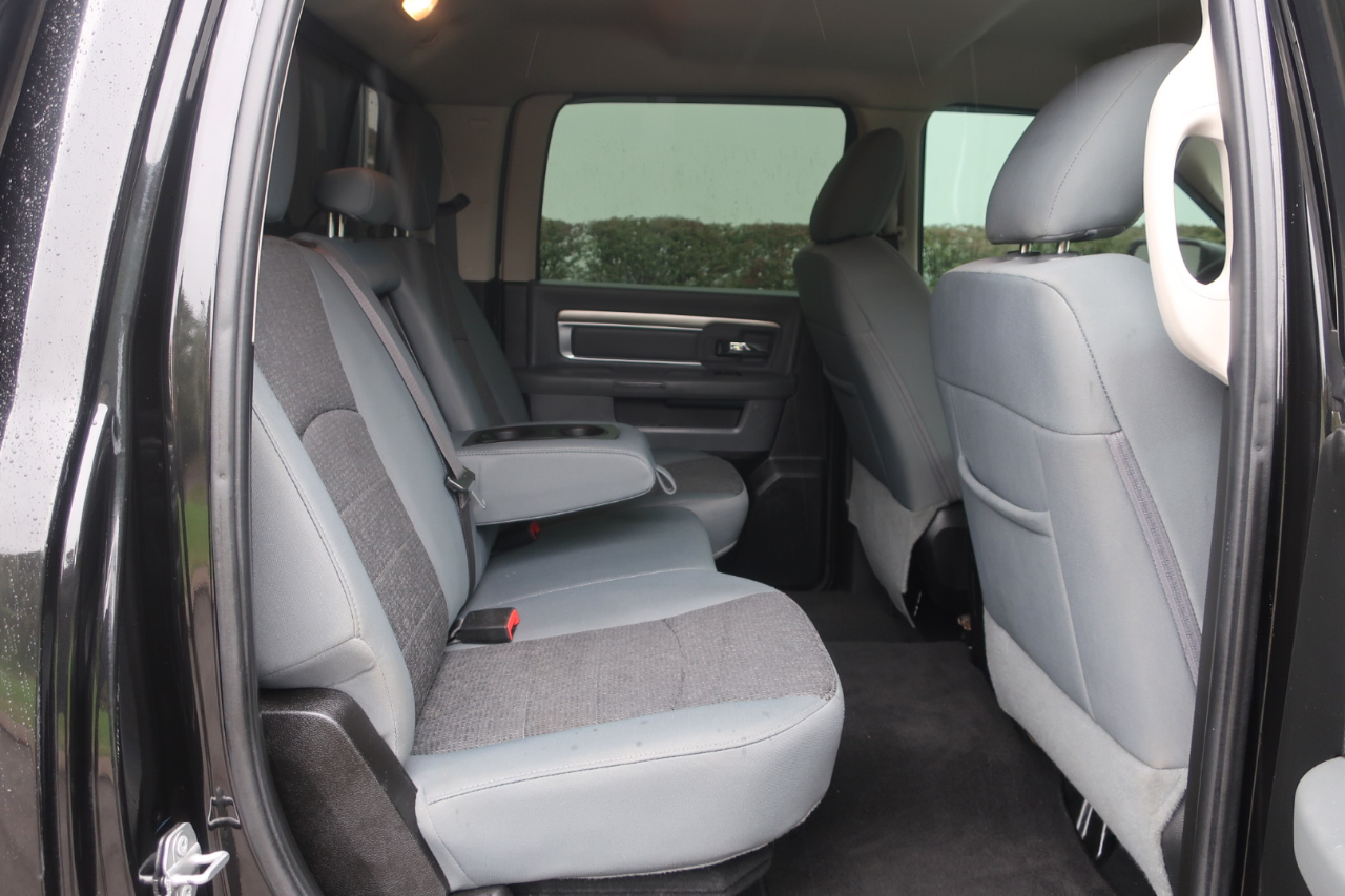 RAM 2500 SLT Crew Cab LWB 4WD 2018 RAM 2500 SLT Crew Cab LWB 4WD 2018