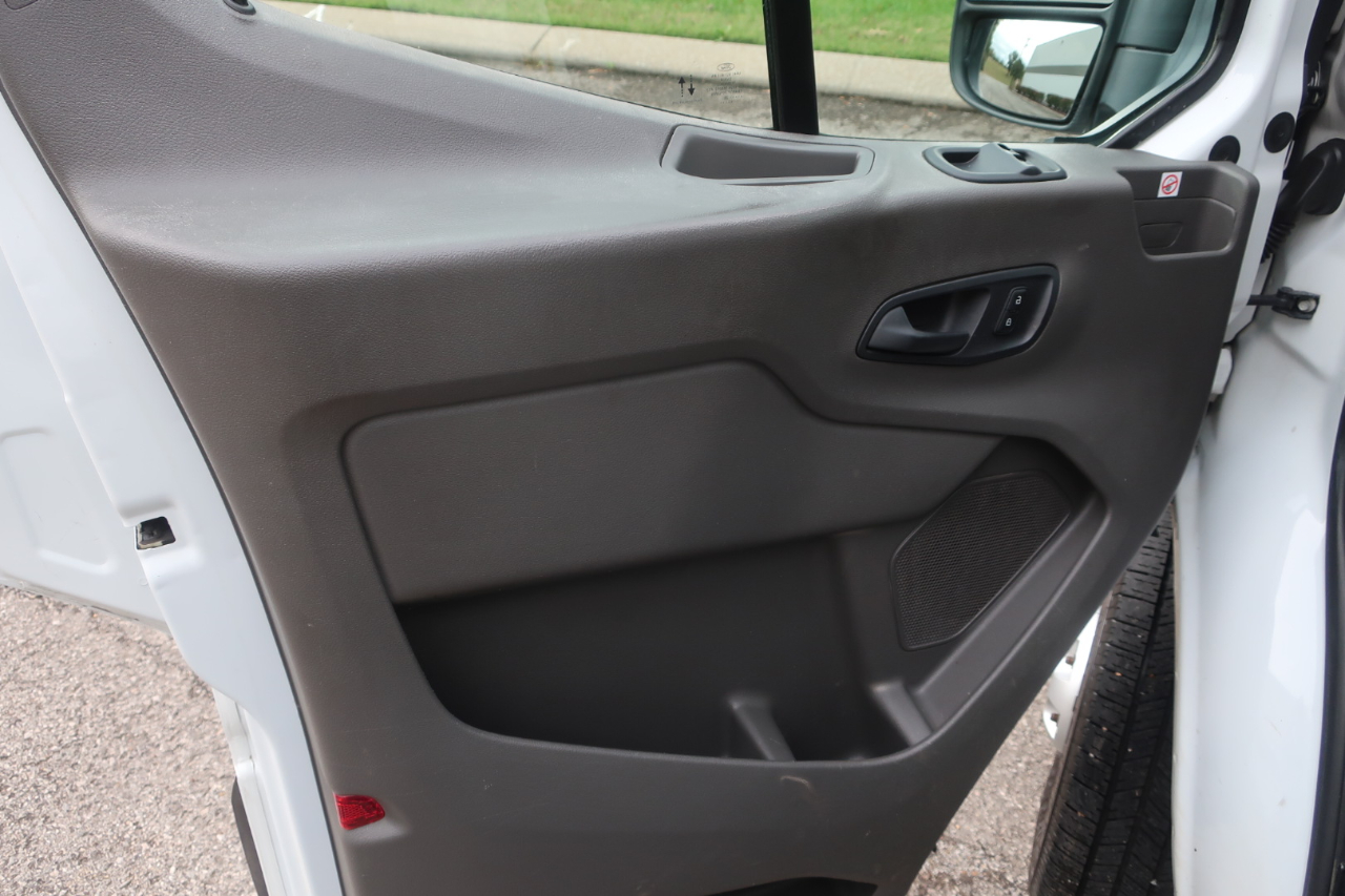 Ford Transit 250 Van Med. Roof w/Sliding Pass. 148-in. WB 2020 Ford Transit 250 Van Med. Roof w/Sliding Pass. 148-in. WB 2020