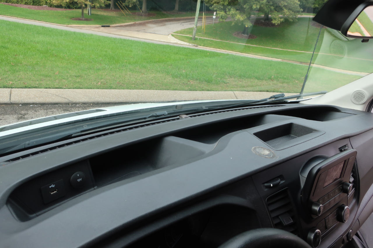 Ford Transit 250 Van Med. Roof w/Sliding Pass. 148-in. WB 2020 Ford Transit 250 Van Med. Roof w/Sliding Pass. 148-in. WB 2020