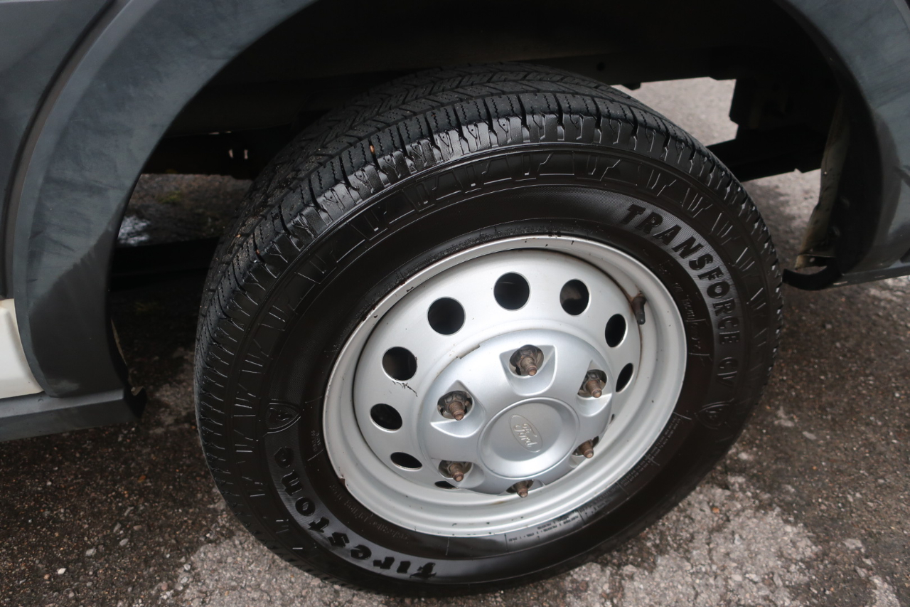 Ford Transit 250 Van Med. Roof w/Sliding Pass. 148-in. WB 2020 Ford Transit 250 Van Med. Roof w/Sliding Pass. 148-in. WB 2020