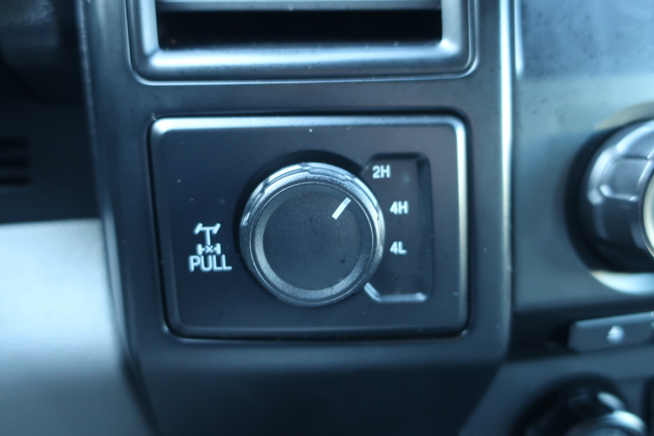 Ford F-150 XL SuperCab 8-ft. Bed 4WD 2018