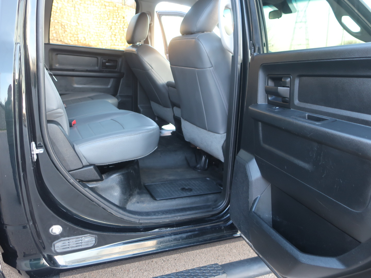 RAM 3500 Tradesman Crew Cab 4WD DRW 2018