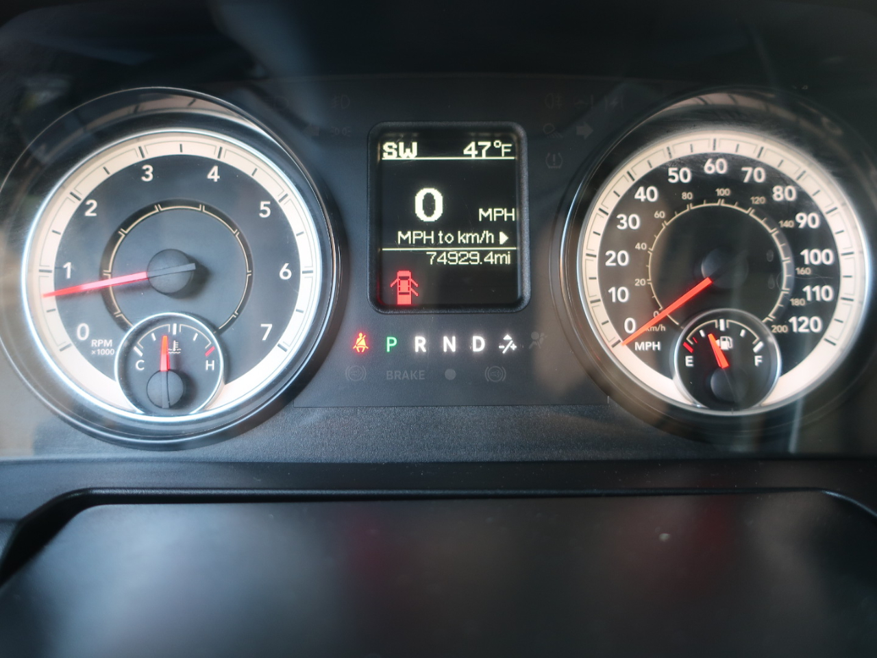 RAM 3500 Tradesman Crew Cab 4WD DRW 2018