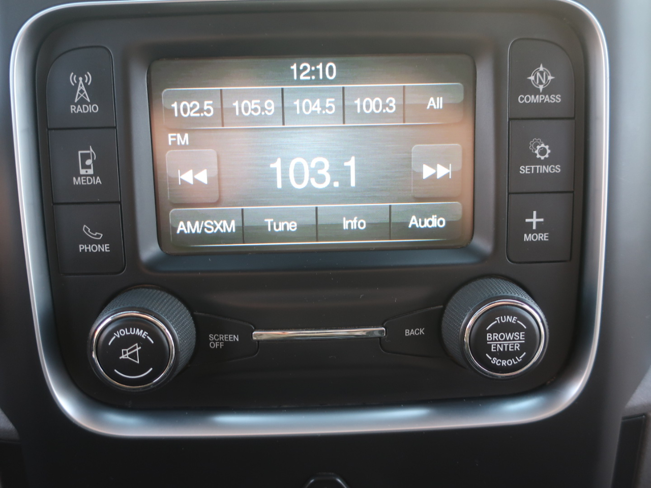 RAM 3500 Tradesman Crew Cab 4WD DRW 2018