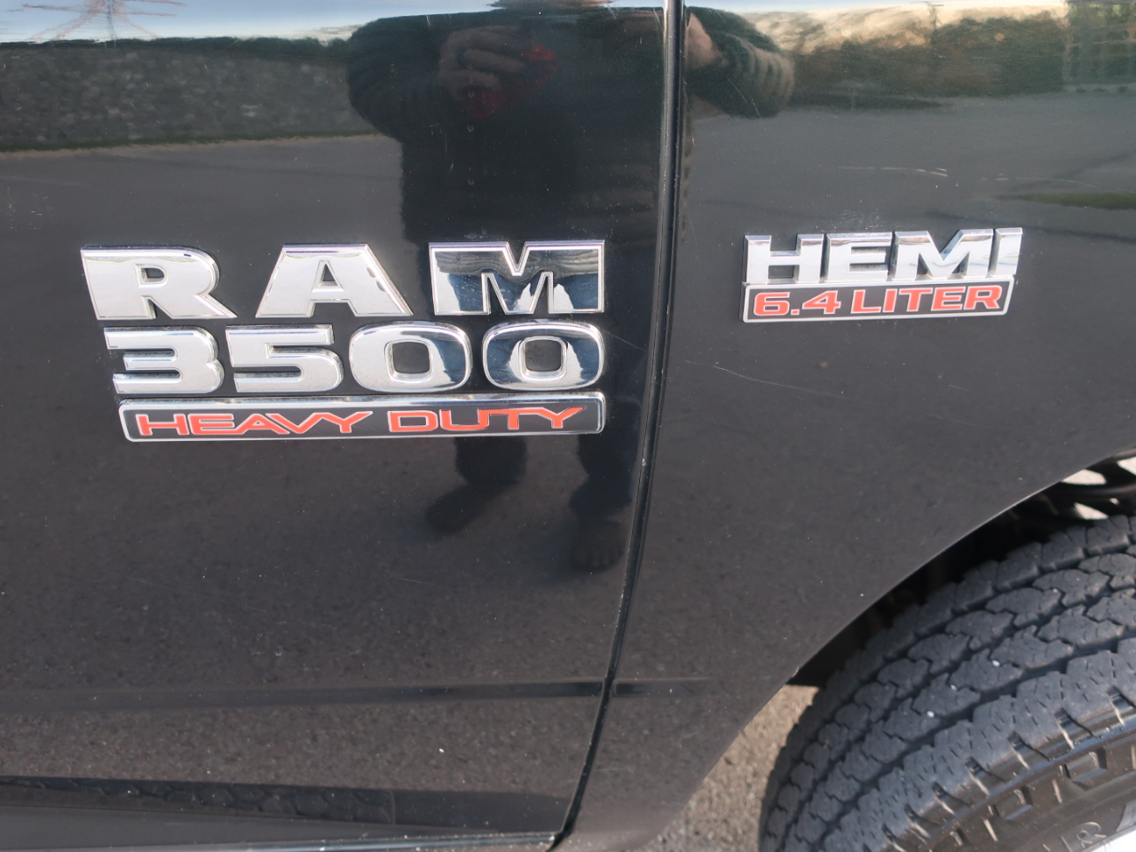 RAM 3500 Tradesman Crew Cab 4WD DRW 2018