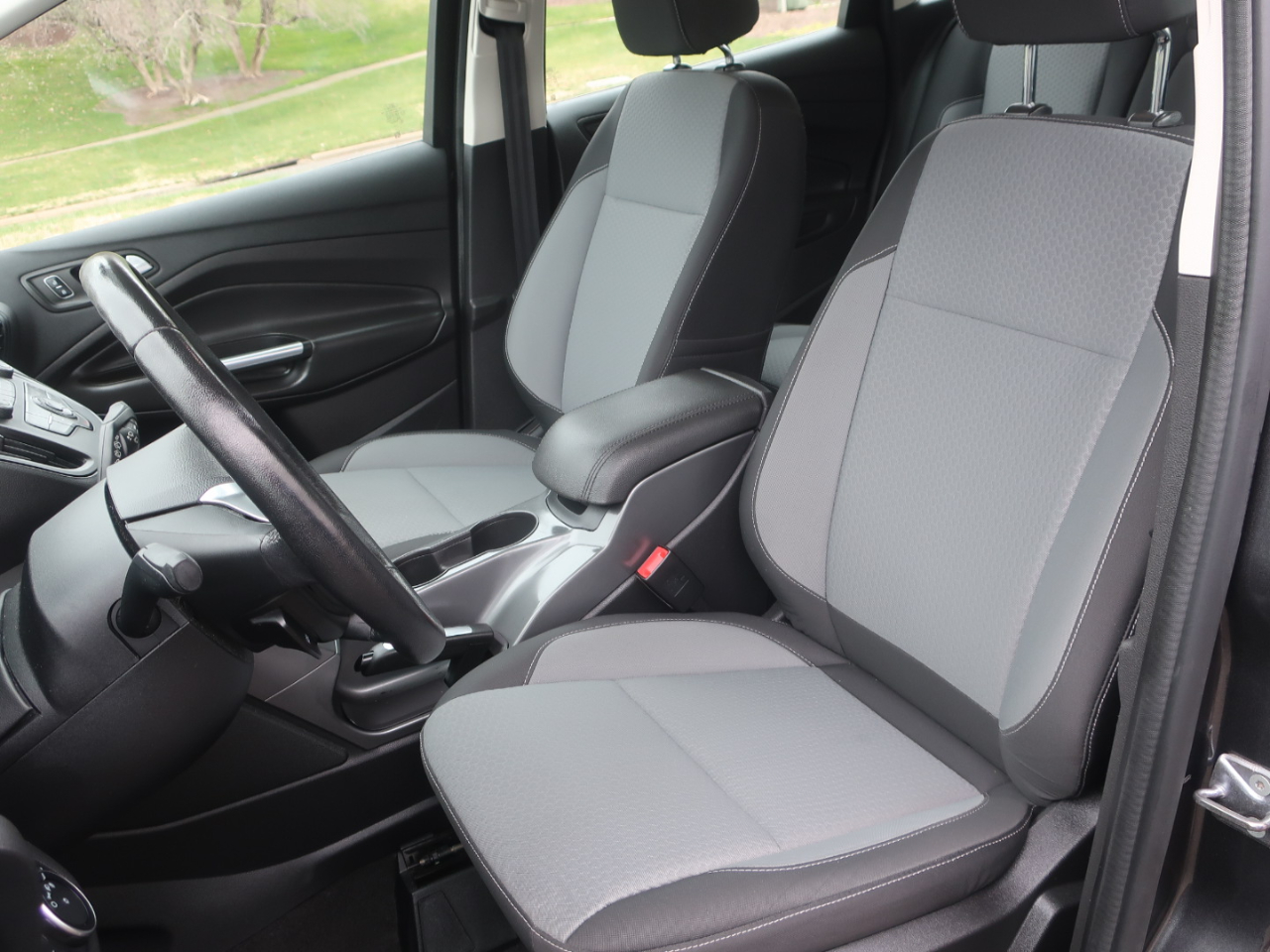 Ford C-Max Hybrid SE 2017