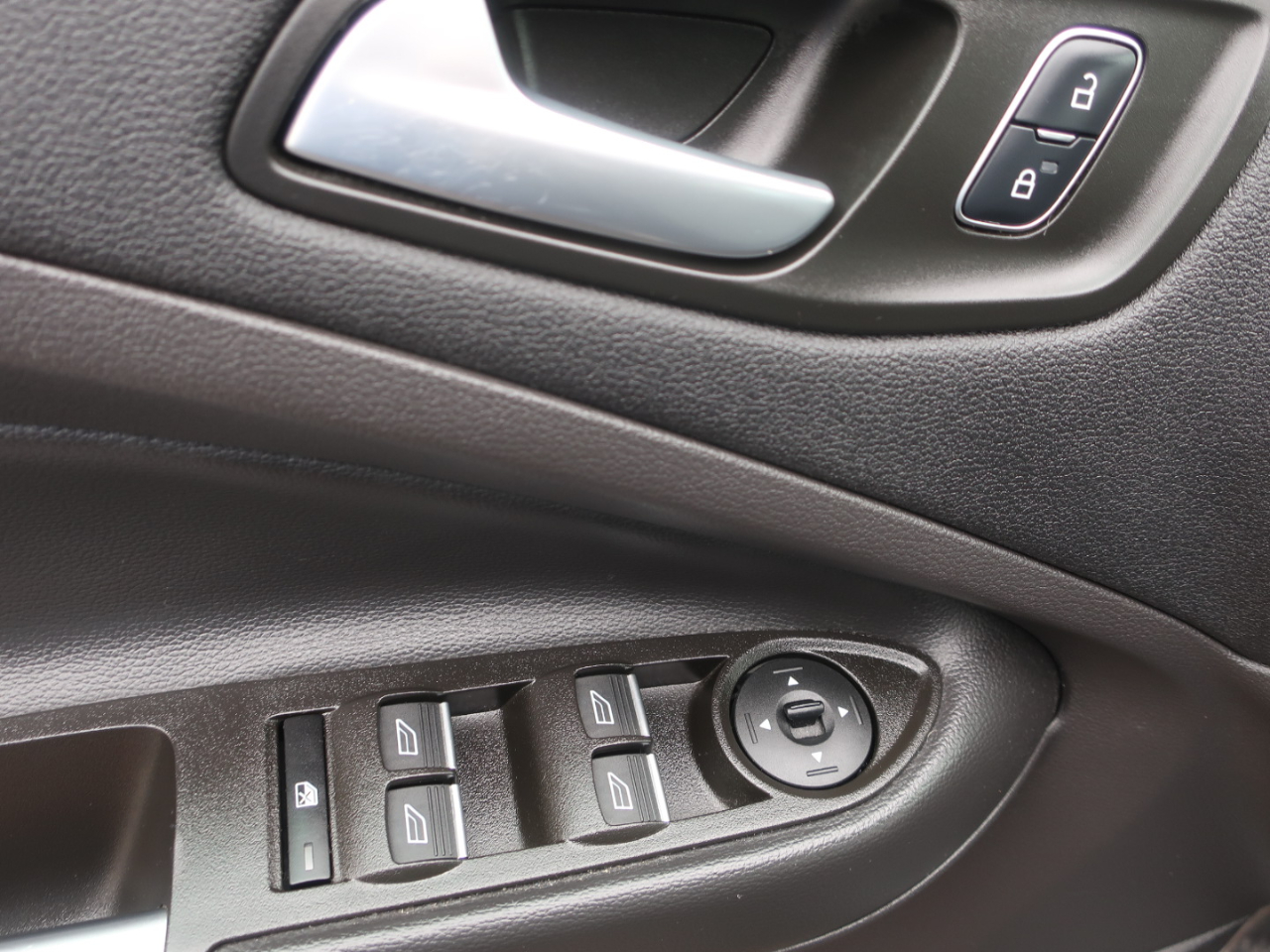 Ford C-Max Hybrid SE 2017