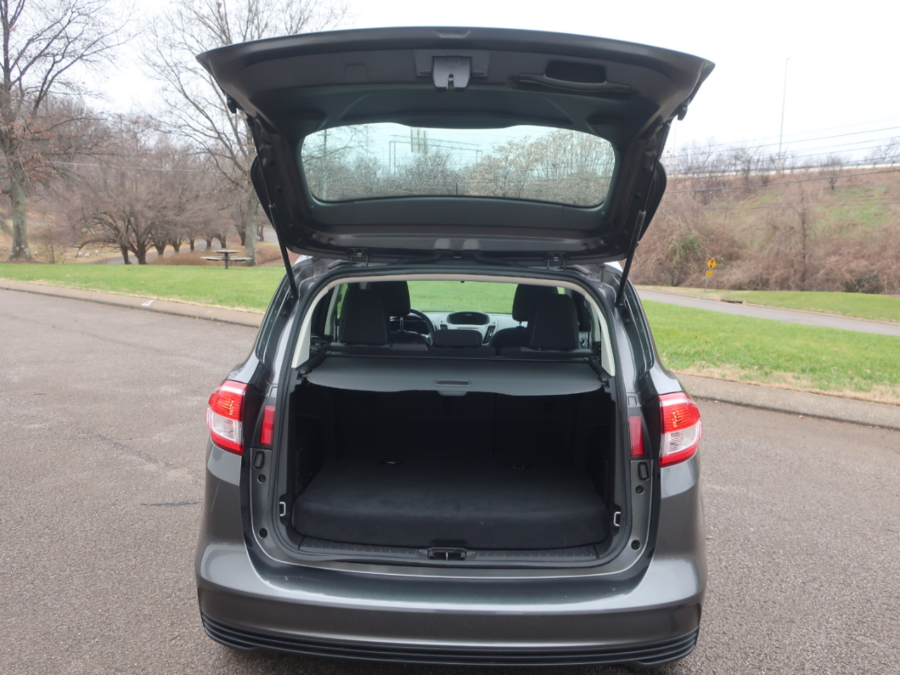 Ford C-Max Hybrid SE 2017