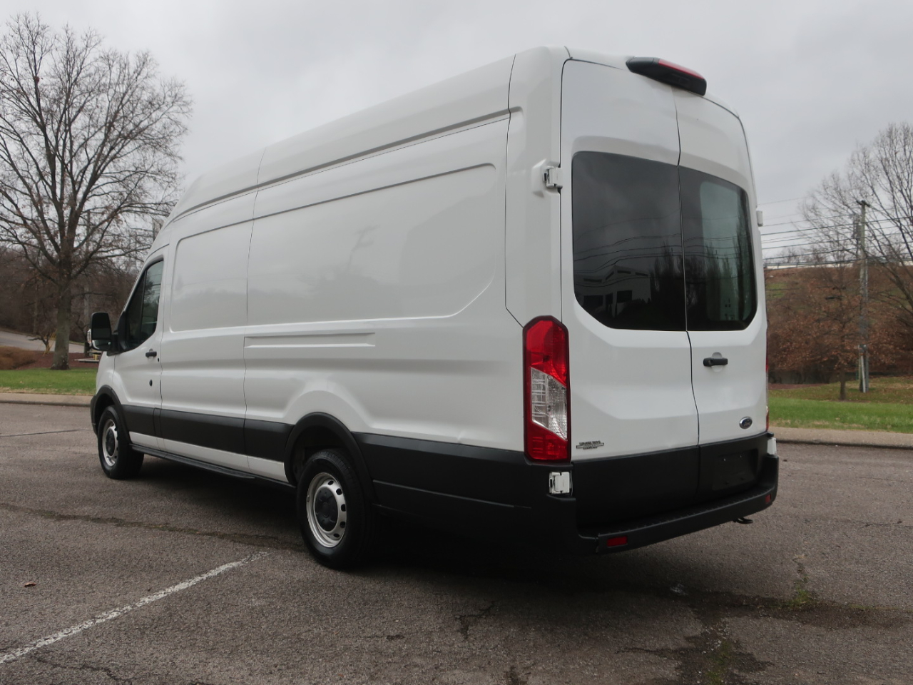 Ford Transit 250 Van High Roof w/Sliding Pass. 148-in. WB EL 2021