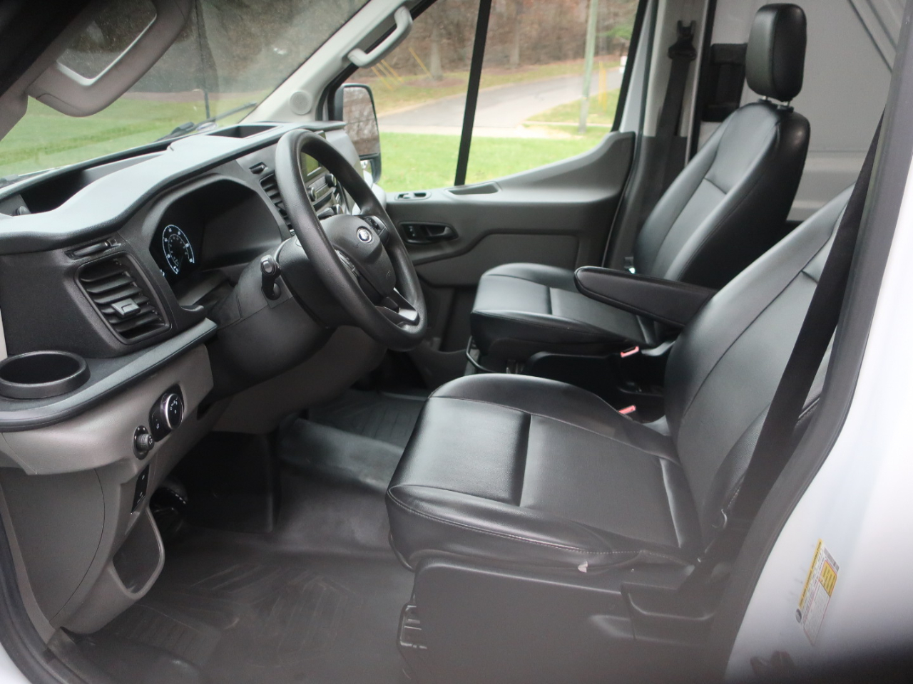 Ford Transit 250 Van High Roof w/Sliding Pass. 148-in. WB EL 2021