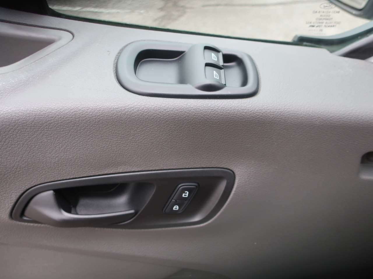 Ford Transit 250 Van High Roof w/Sliding Pass. 148-in. WB EL 2021