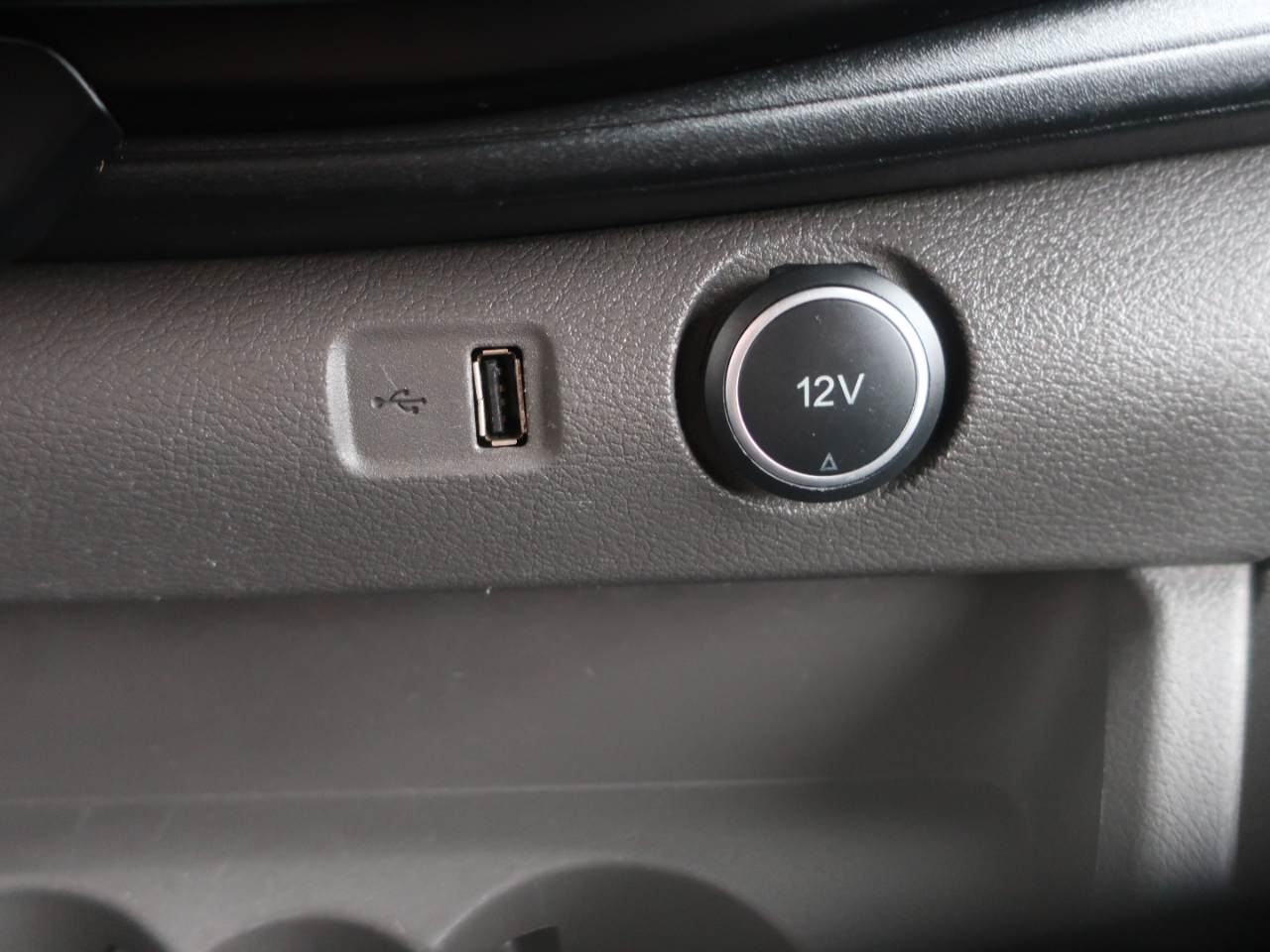 Ford Transit 250 Van High Roof w/Sliding Pass. 148-in. WB EL 2021