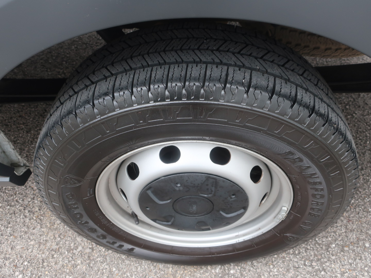 Ford Transit 150 Wagon Low Roof XL 60/40 Pass. 130-in. WB 2017