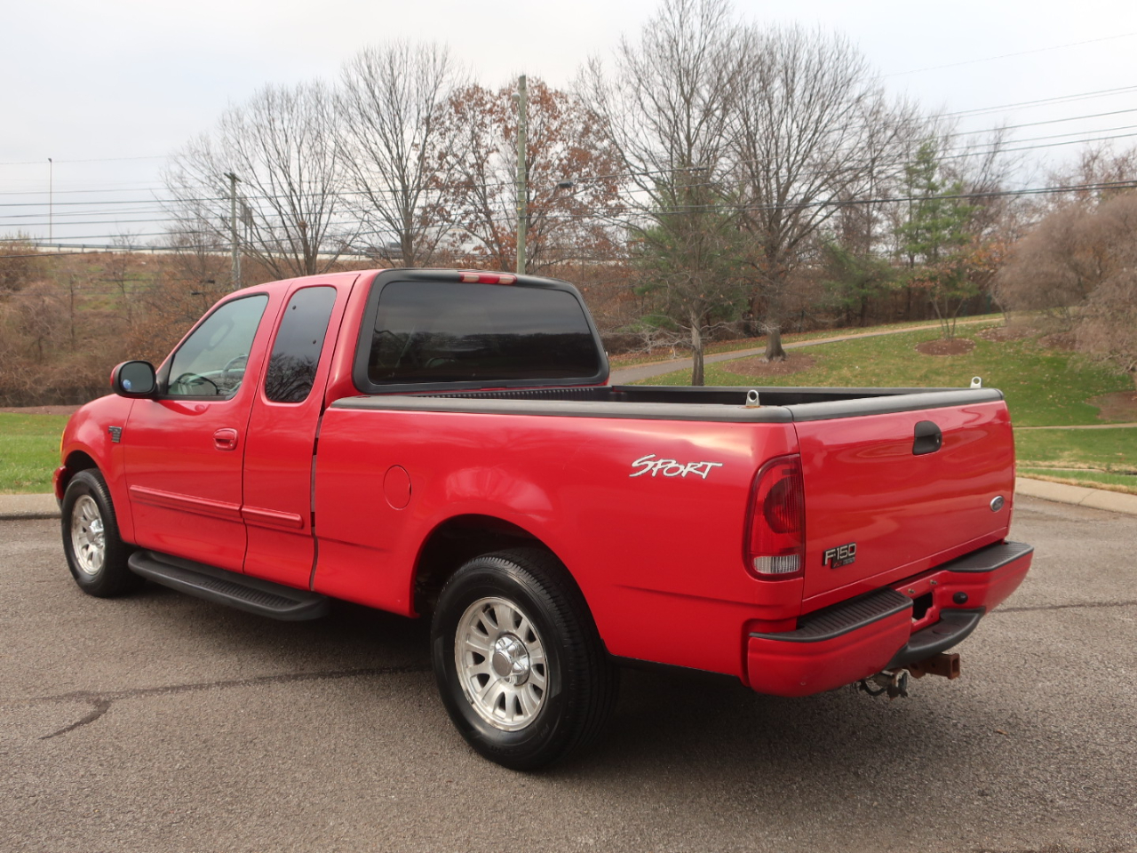 Ford F-150 XLT SuperCab 5.5-ft Box 2WD 2003