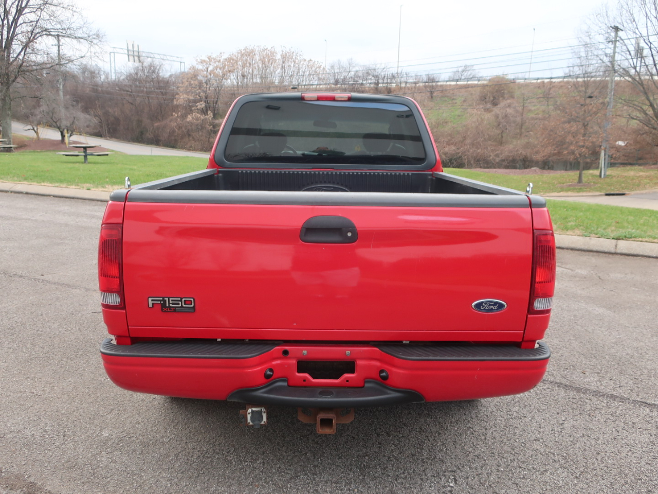 Ford F-150 XLT SuperCab 5.5-ft Box 2WD 2003