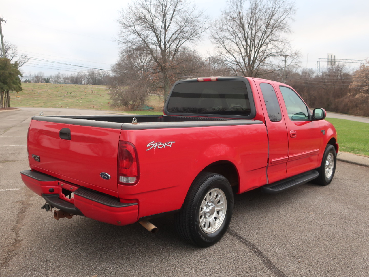 Ford F-150 XLT SuperCab 5.5-ft Box 2WD 2003