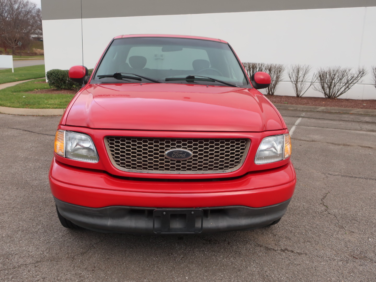 Ford F-150 XLT SuperCab 5.5-ft Box 2WD 2003