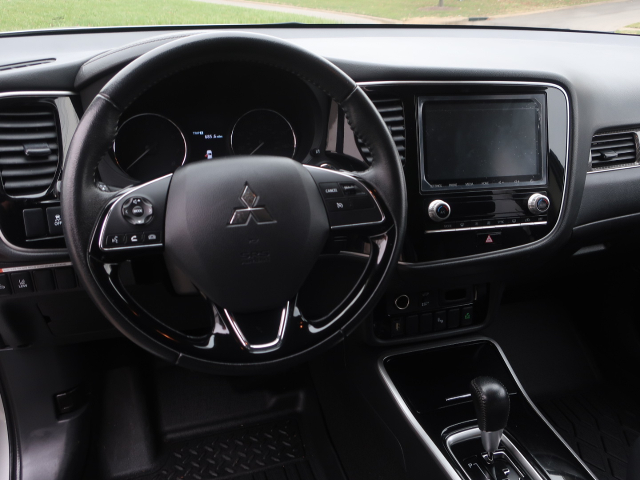 Mitsubishi Outlander SEL 2WD 2020