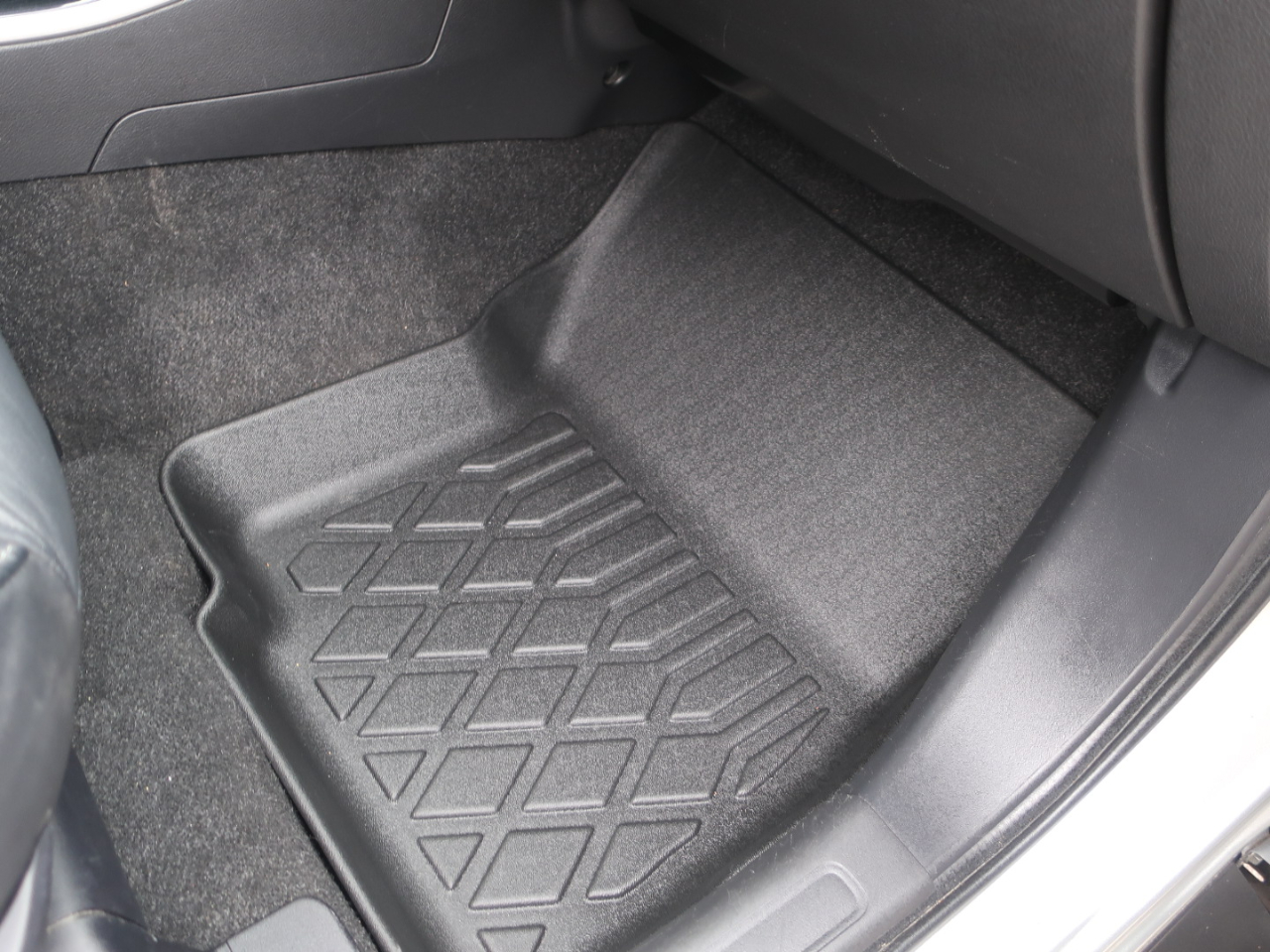 Mitsubishi Outlander SEL 2WD 2020