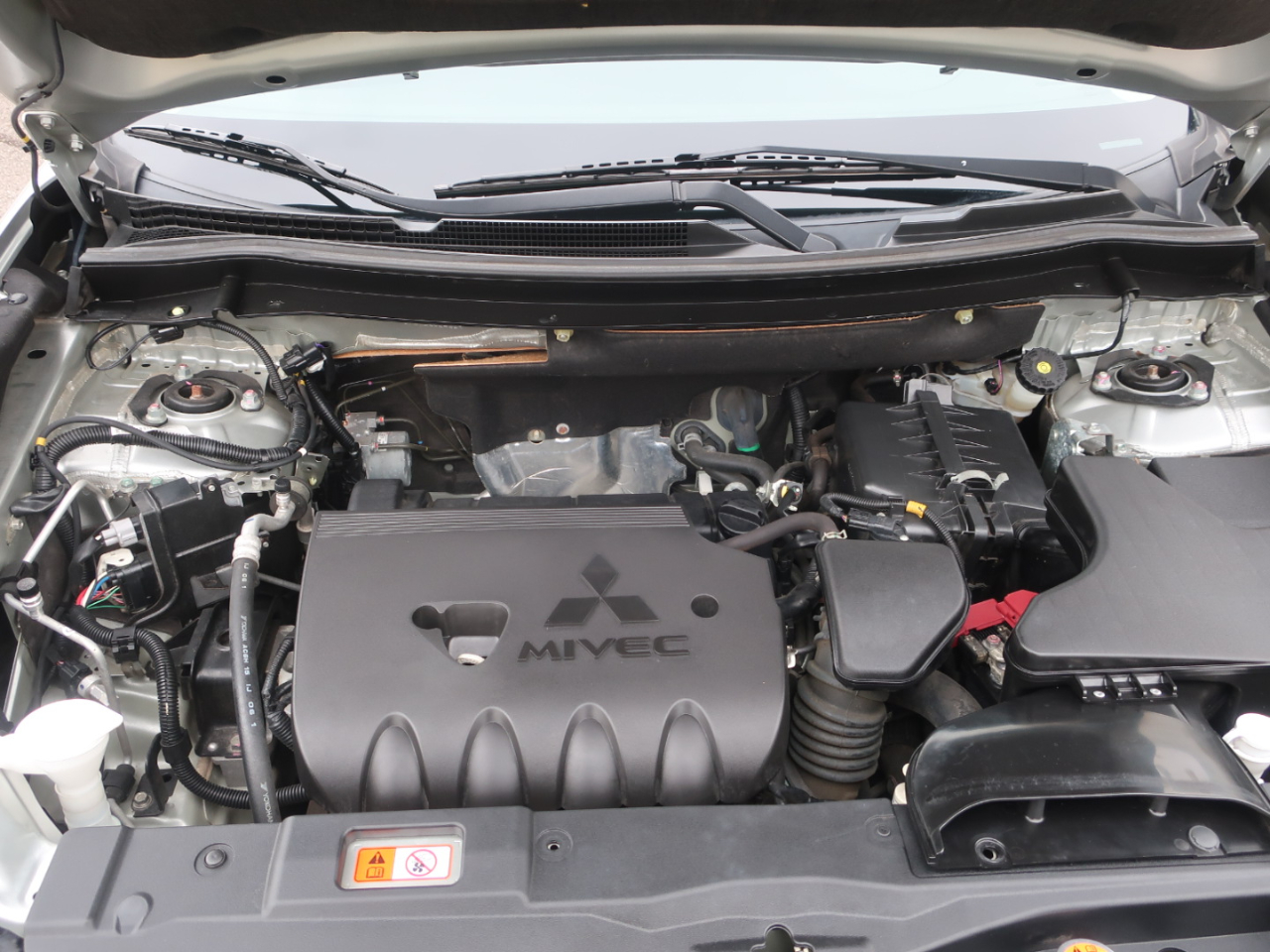 Mitsubishi Outlander SEL 2WD 2020