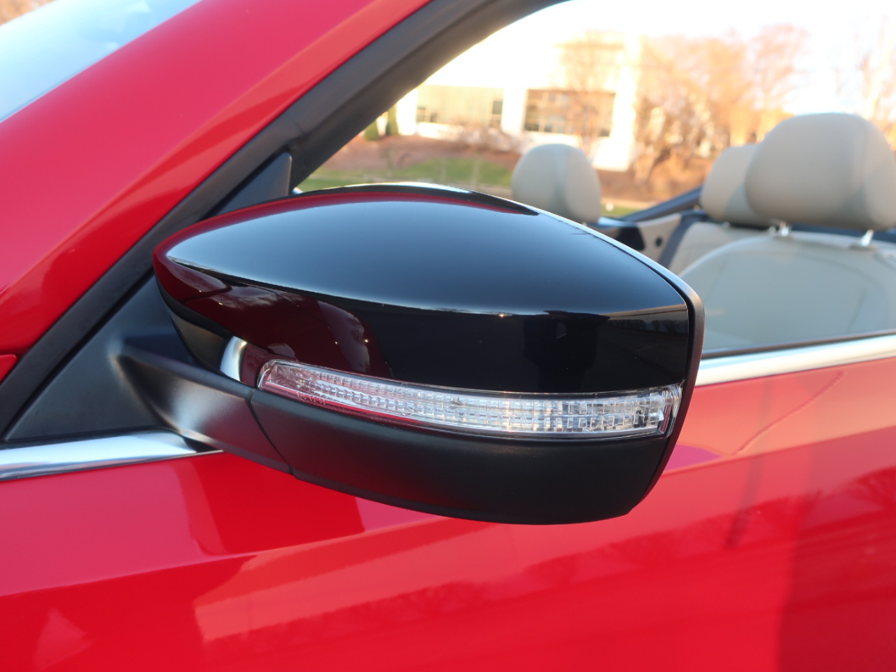 Volkswagen Beetle 2.0T Turbo Convertible 2013