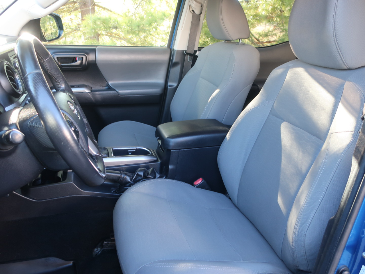 Toyota Tacoma SR5 Double Cab Long Bed V6 6AT 4WD 2018