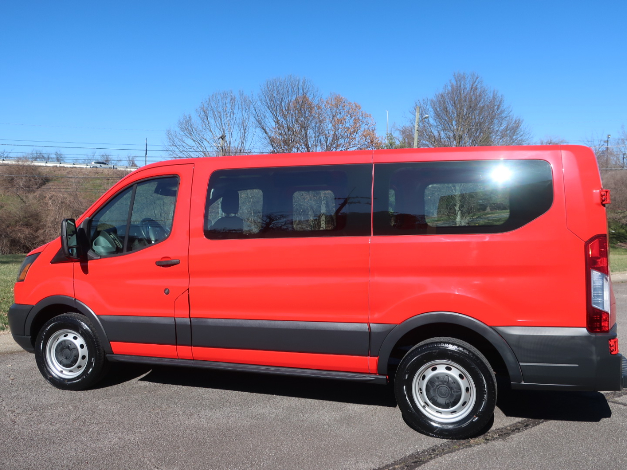 Ford Transit 150 Van Low Roof 60/40 Pass. 130-in. WB 2016
