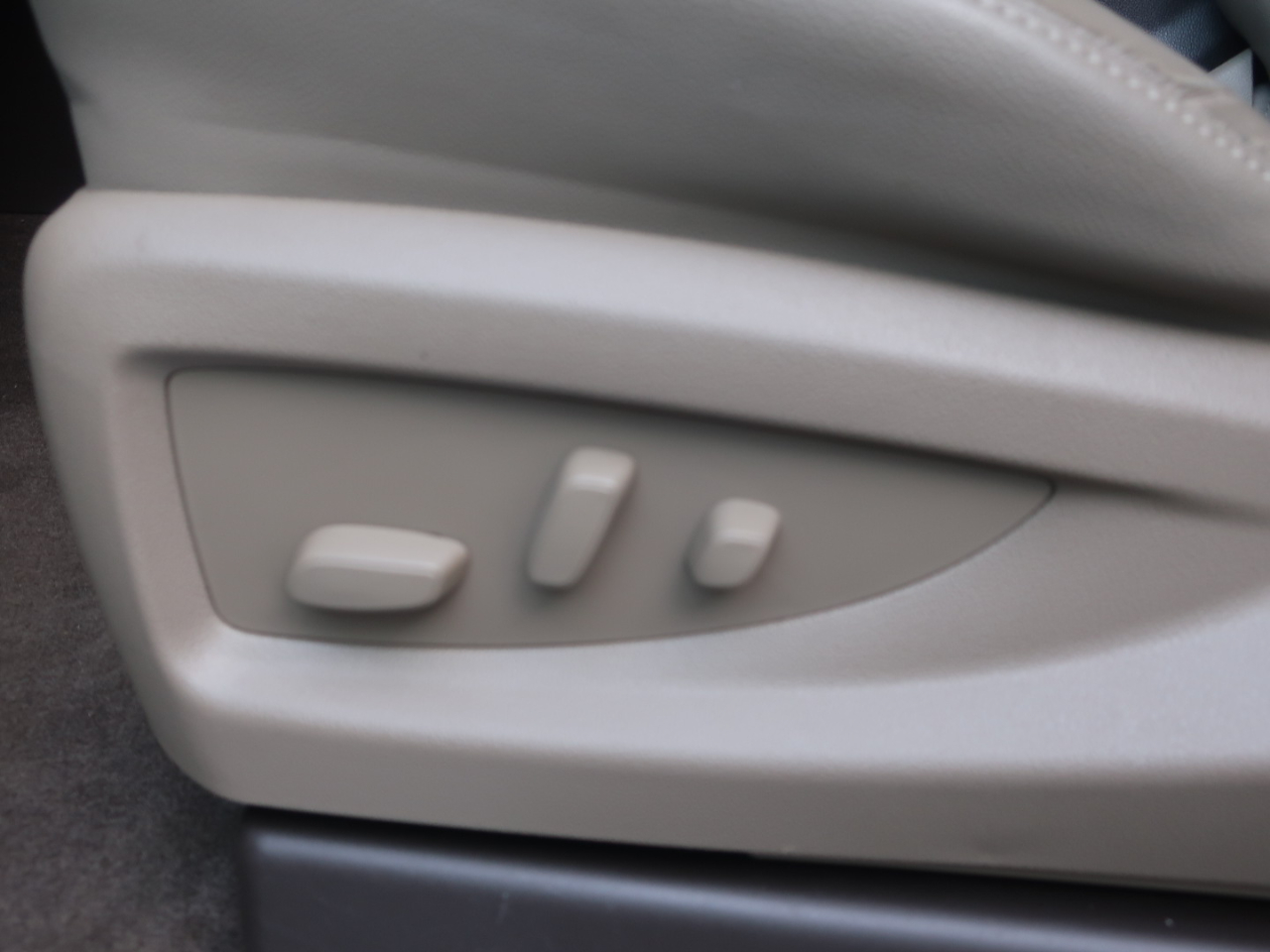 Chevrolet Silverado 1500  2018